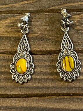 Silver-Tone Vintage Dangle Earrings with Yellow Tiger Eye Look Cabochons Boho